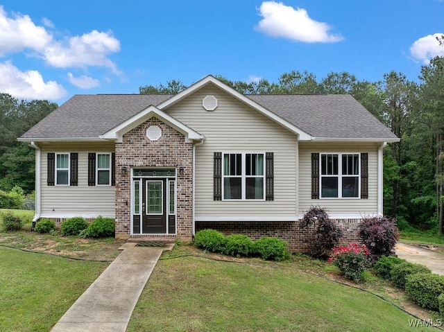 19026 Eastern Valley Rd, West Blocton, AL 35184 - bi-level home featuring a front yard, brick siding, and a shingled roof
