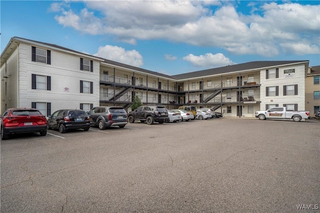 1009 12th St Unit 19, Tuscaloosa, AL 35401 - view of apartment building / complex with uncovered parking