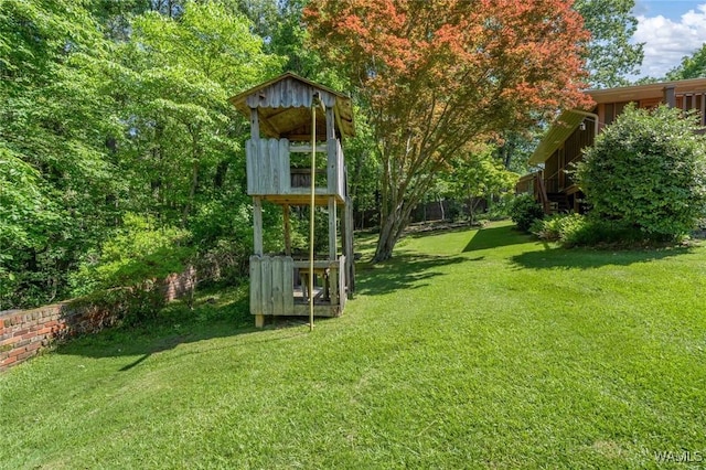 5204 Dove Creek Ave, Northport, AL 35473 - view of grassy yard