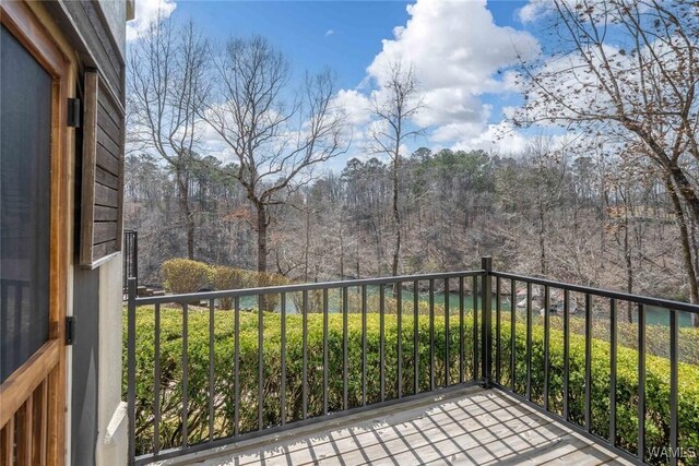 1901 Point Clear Rd, Tuscaloosa, AL 35406 - balcony featuring a wooded view