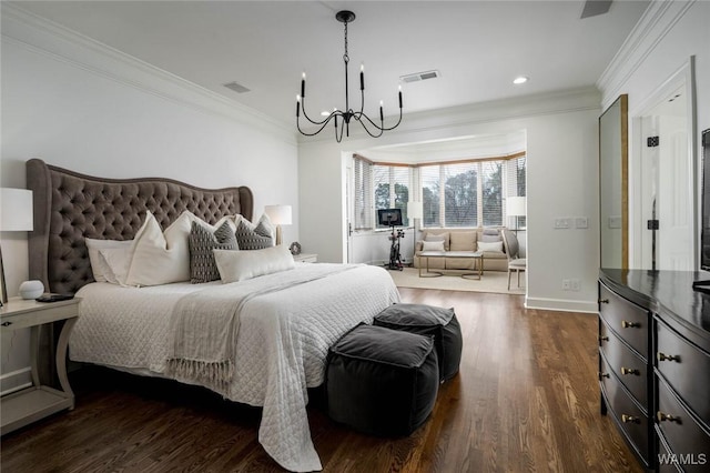 1901 Point Clear Rd, Tuscaloosa, AL 35406 - bedroom featuring dark wood-style flooring, a notable chandelier, visible vents, ornamental molding, and baseboards