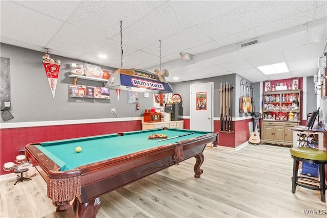 15551 Oakwood Dr, Brookwood, AL 35444 - recreation room with a paneled ceiling, billiards table, wood finished floors, and bar area