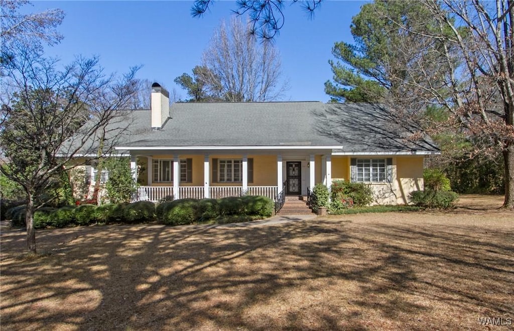 view of front of house with a porch