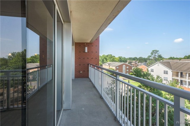 1018 Hackberry Ln Unit 301, Tuscaloosa, AL 35401 - balcony with a residential view