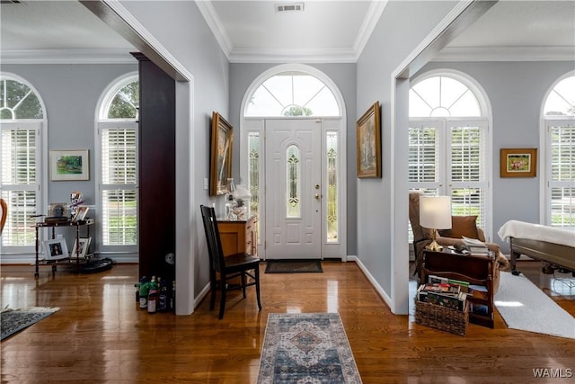 1137 Germantown Rd, Tuscaloosa, AL 35406 - entryway featuring wood finished floors and crown molding