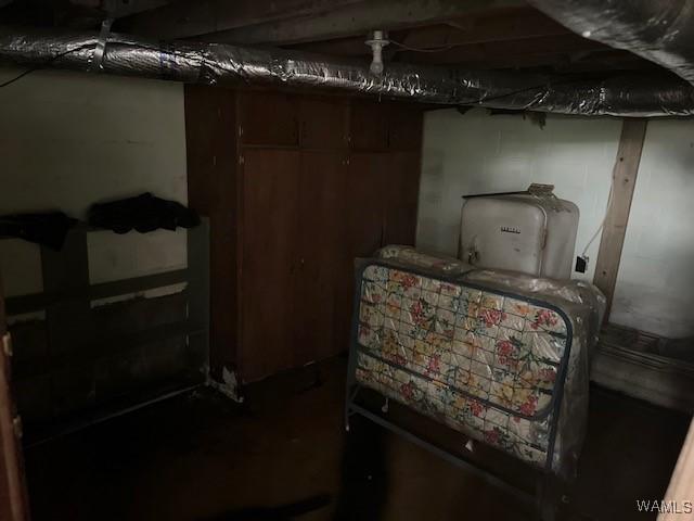 145 Lecroy Cir, Brent, AL 35034 - view of basement