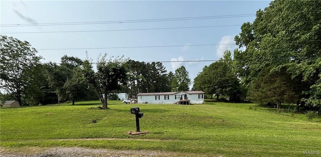 743 Greentree Dr, West Blocton, AL 35188 - manufactured / mobile home with a front yard