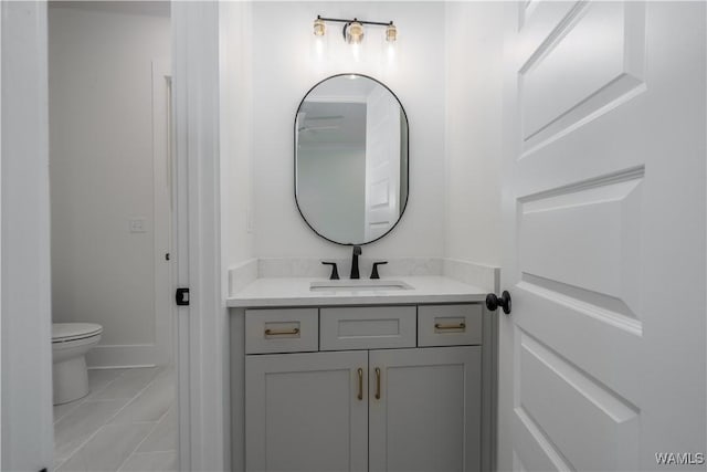 407 Edgefield Mews Cir, Tuscaloosa, AL 35406 - bathroom with vanity and toilet