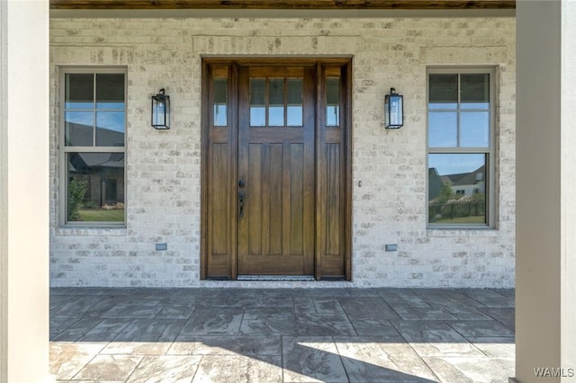 407 Edgefield Mews Cir, Tuscaloosa, AL 35406 - doorway to property featuring a porch