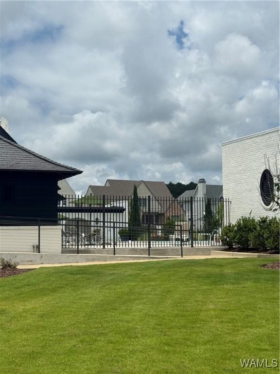 407 Edgefield Mews Cir, Tuscaloosa, AL 35406 - view of yard