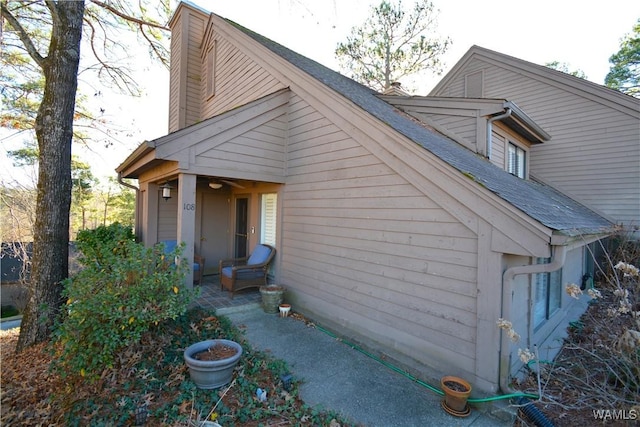 view of home's exterior