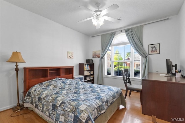 839 Seven Oaks Pl, Tuscaloosa, AL 35406 - bedroom featuring wood finished floors and ceiling fan