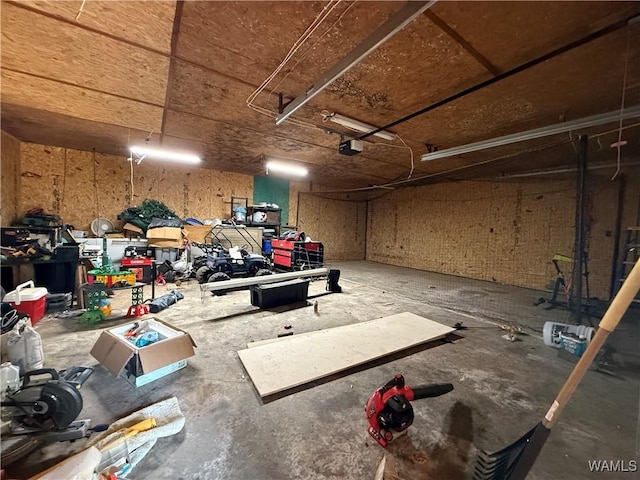 15120 Lakeland Forest Dr, Northport, AL 35475 - garage featuring a garage door opener