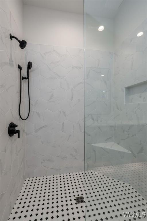 14817 Highpoint Cv, Northport, AL 35475 - bathroom with a tile shower and recessed lighting