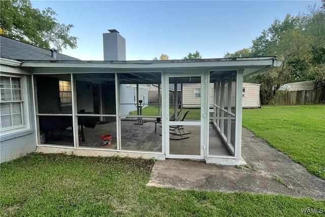 6400 Plantation Ct, Tuscaloosa, AL 35405 - exterior space with a sunroom and fence