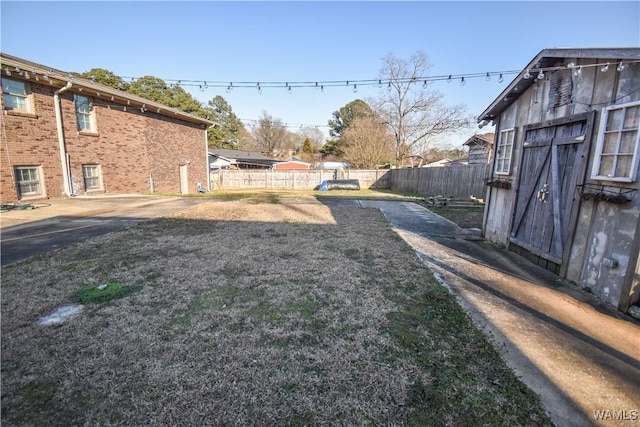 3207 33rd St, Northport, AL 35476 - view of yard with fence