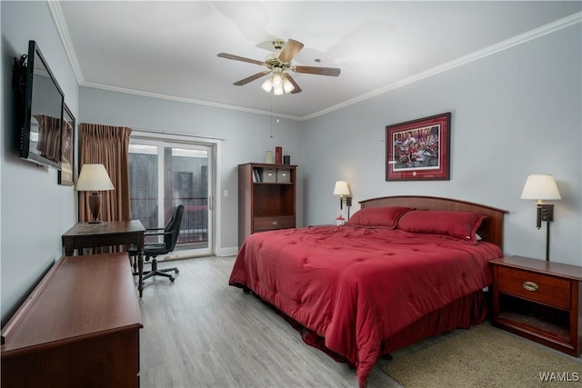 bedroom featuring access to outside, ceiling fan, crown molding, and light hardwood / wood-style flooring