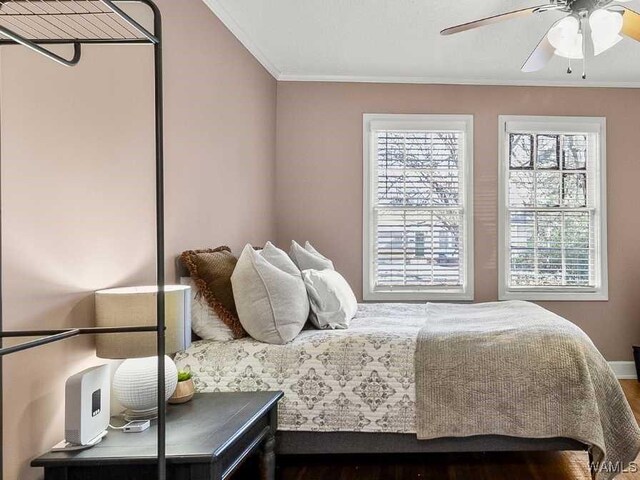 interior space featuring washer / dryer, cabinets, light hardwood / wood-style flooring, a textured ceiling, and ceiling fan