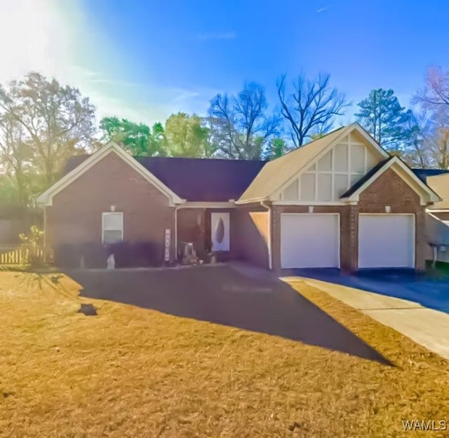 11928 Oglethorpe Ave, Moundville, AL 35474 - photo 1