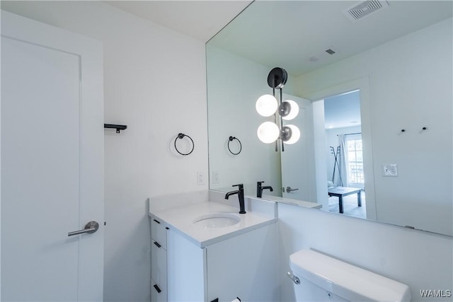500 Grace St Unit 304, Tuscaloosa, AL 35401 - bathroom with vanity and toilet