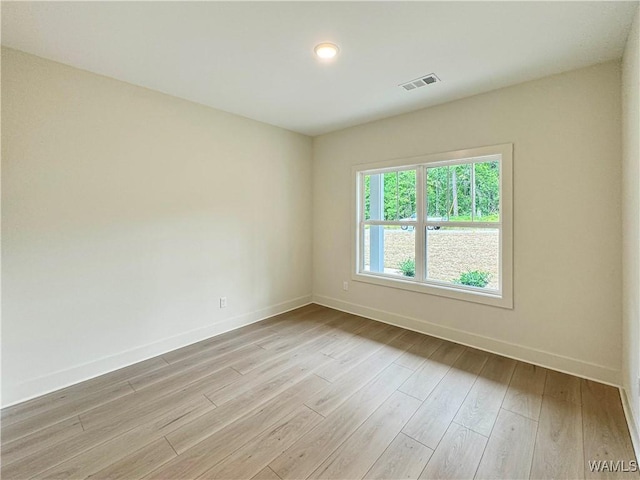 8 Northside Rd, Berry, AL 35546 - empty room with baseboards, light wood-style flooring, and recessed lighting