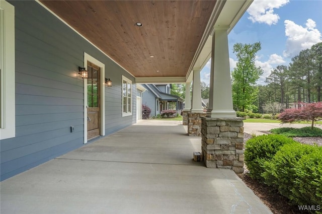 view of patio / terrace with a porch
