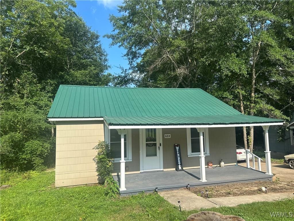 604 1st St NE, Aliceville, AL 35442 - photo 2