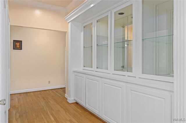 4184 Graves Gap Rd, Hayden, AL 35079 - hall featuring crown molding and light wood-style flooring