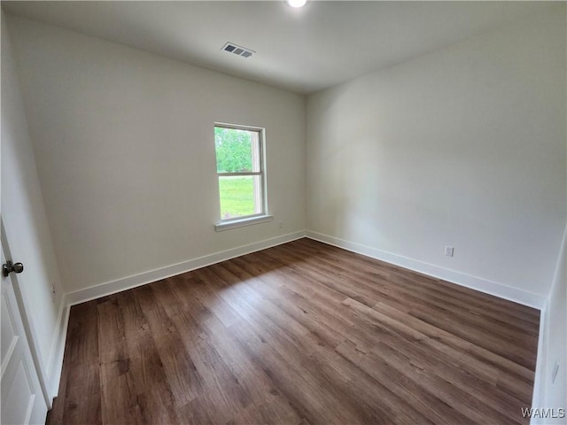 195 Lecroy Cir, Brent, AL 35034 - spare room with dark wood-style floors and baseboards
