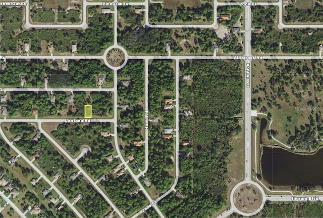 Listing photo 2 for 128 Lantana Rd, Rotonda West FL 33947