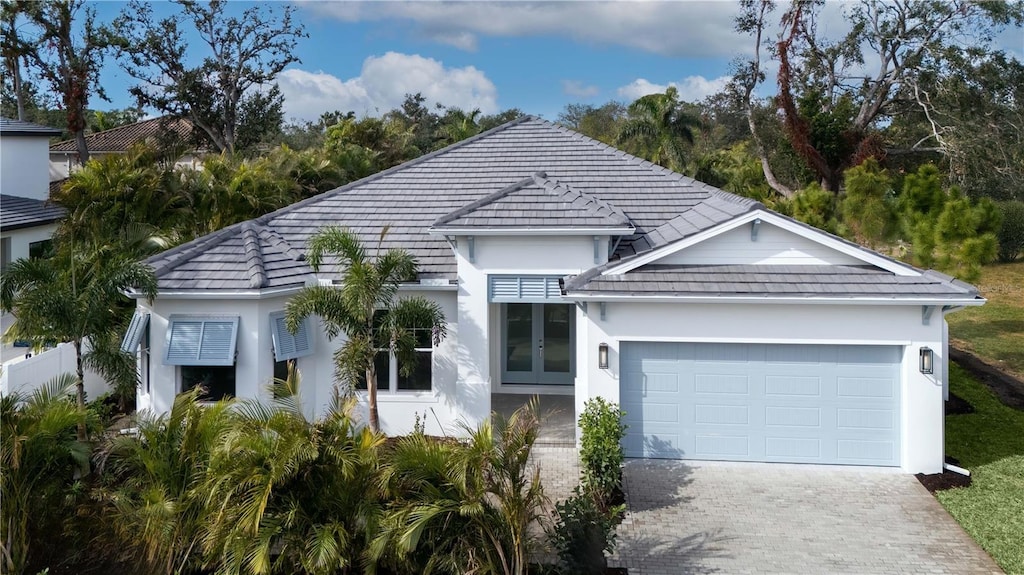 view of front of property featuring a garage