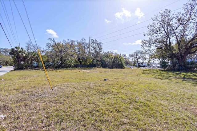 Listing photo 2 for 517 6th Ave E, Bradenton FL 34208