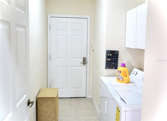 255 Royal Palm Dr, Davenport, FL 33837 - laundry area with independent washer and dryer and cabinet space