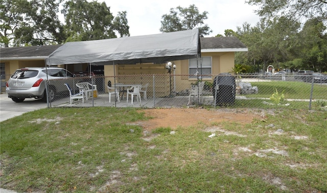 exterior space with a front yard