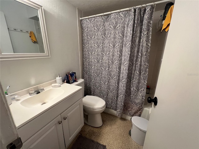 full bathroom featuring vanity, toilet, and shower / tub combo with curtain