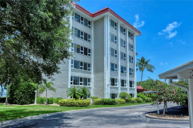 view of building exterior