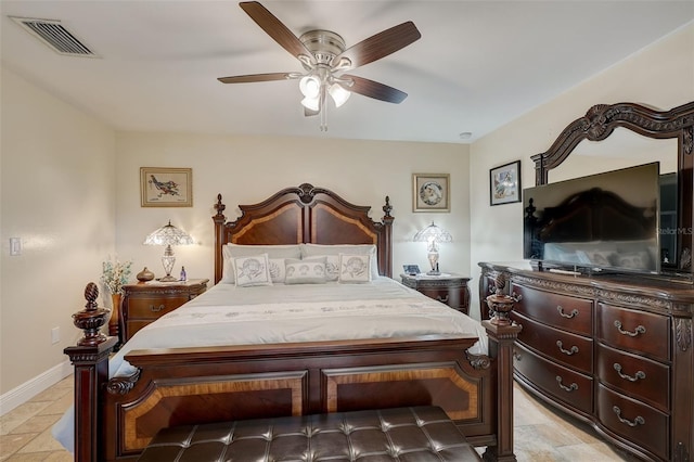 bedroom featuring ceiling fan