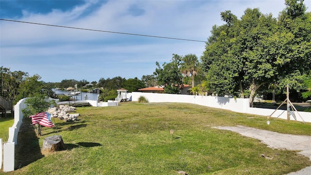 Listing photo 2 for 223 Ravenna St, Nokomis FL 34275