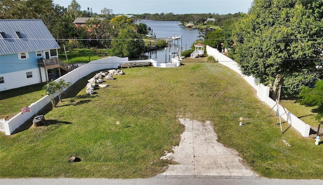 Listing photo 3 for 223 Ravenna St, Nokomis FL 34275