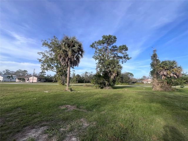 Listing photo 2 for 16811 Acapulco Rd, Punta Gorda FL 33955