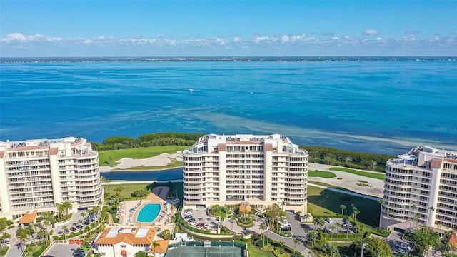 bird's eye view featuring a water view