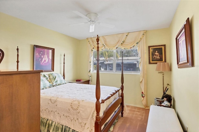 bedroom with ceiling fan and carpet