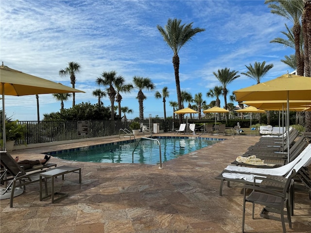 view of swimming pool featuring a patio