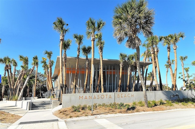 view of building exterior