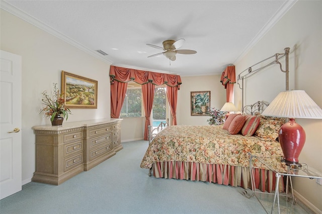 bedroom with light carpet, crown molding, and ceiling fan