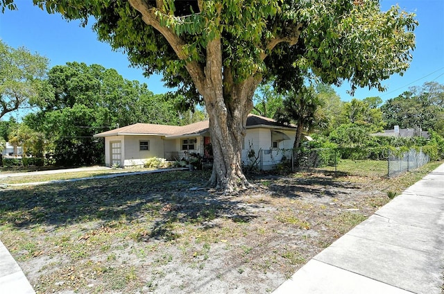 view of front of home