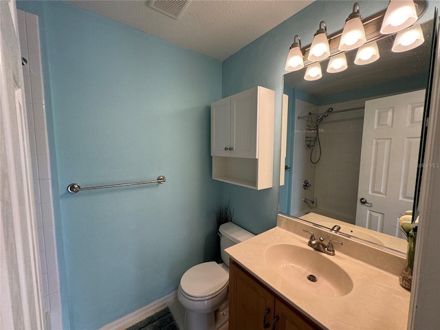 full bathroom featuring toilet, vanity, visible vents, baseboards, and shower / bath combination with curtain