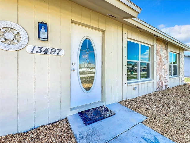 view of entrance to property