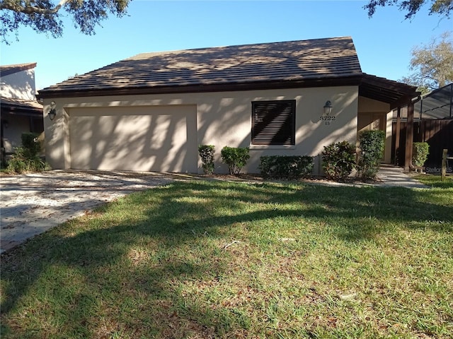 view of front of home with a front yard