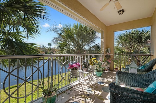 balcony with ceiling fan